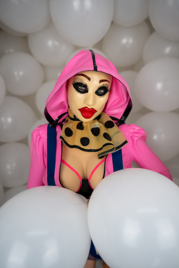 „Bubble Gum Candy“ - Bea Miersch Pinke Latexjacke Größe S – Bild 3