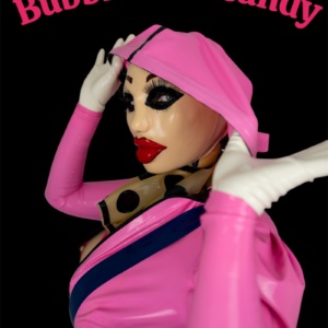 „Bubble Gum Candy“ – Bea Miersch Pinke Latexjacke Größe S