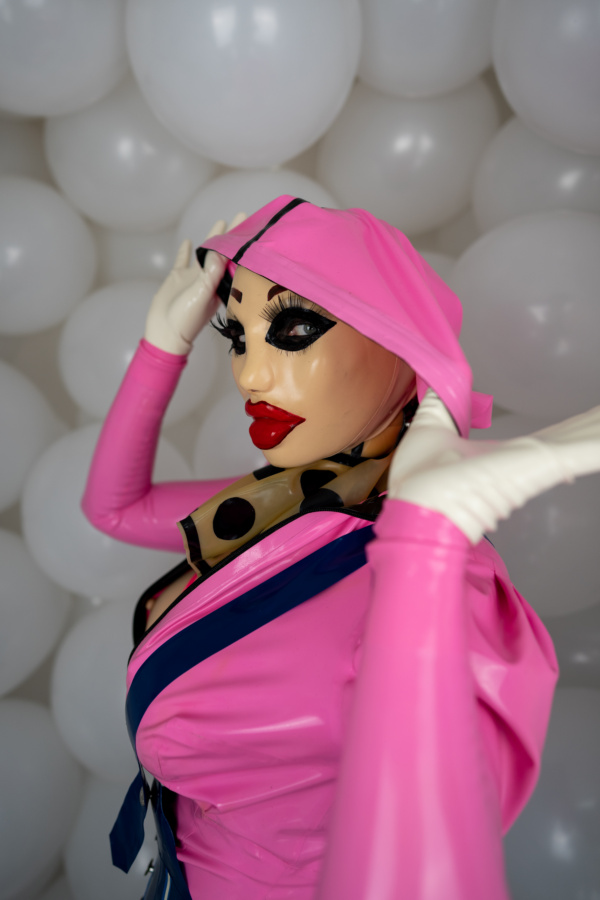 „Bubble Gum Candy“ - Bea Miersch Pinke Latexjacke Größe S – Bild 2